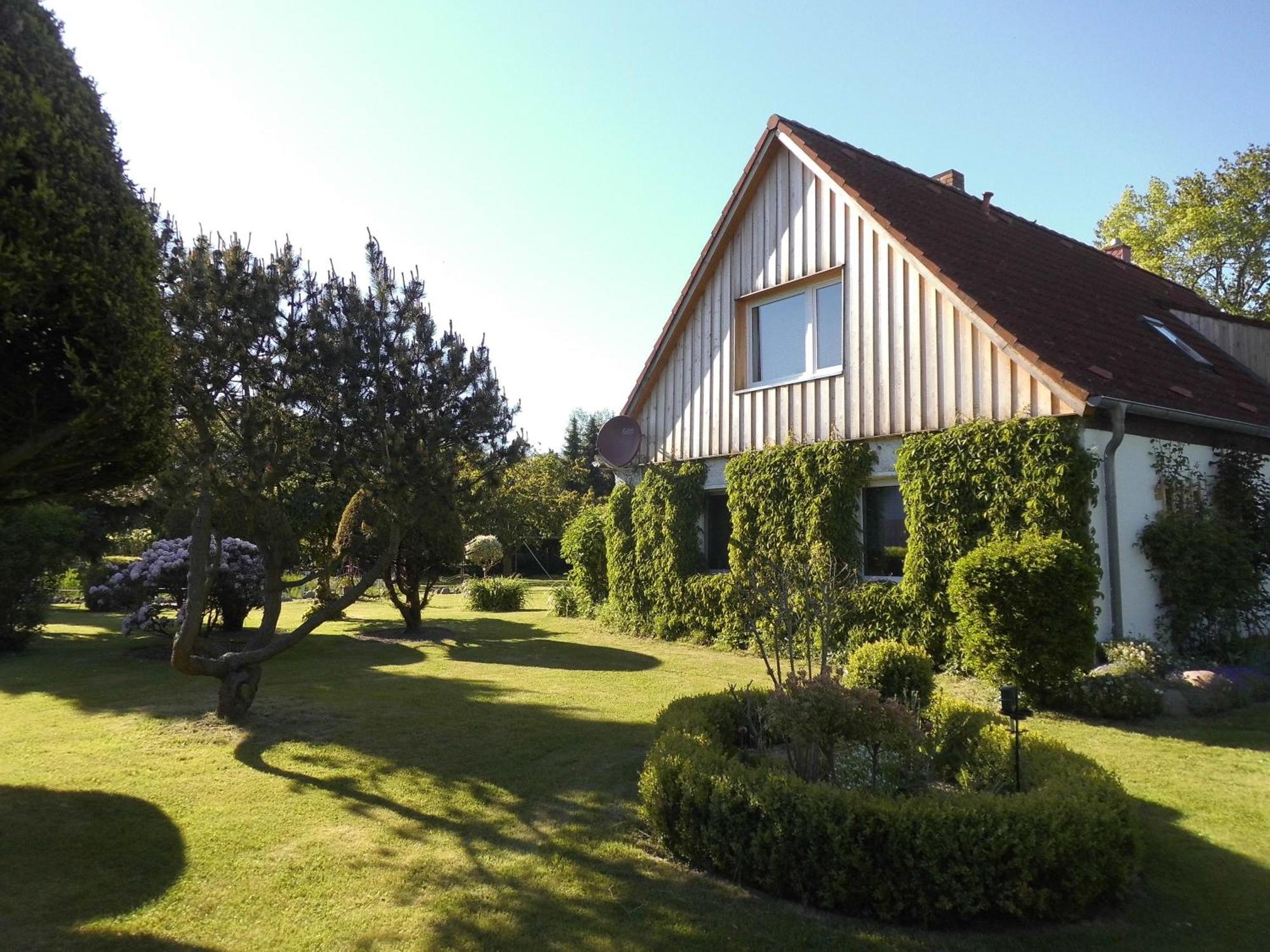 Bungalow Und Ferienwohnung Auf Ruegen Kluis Eksteriør bilde