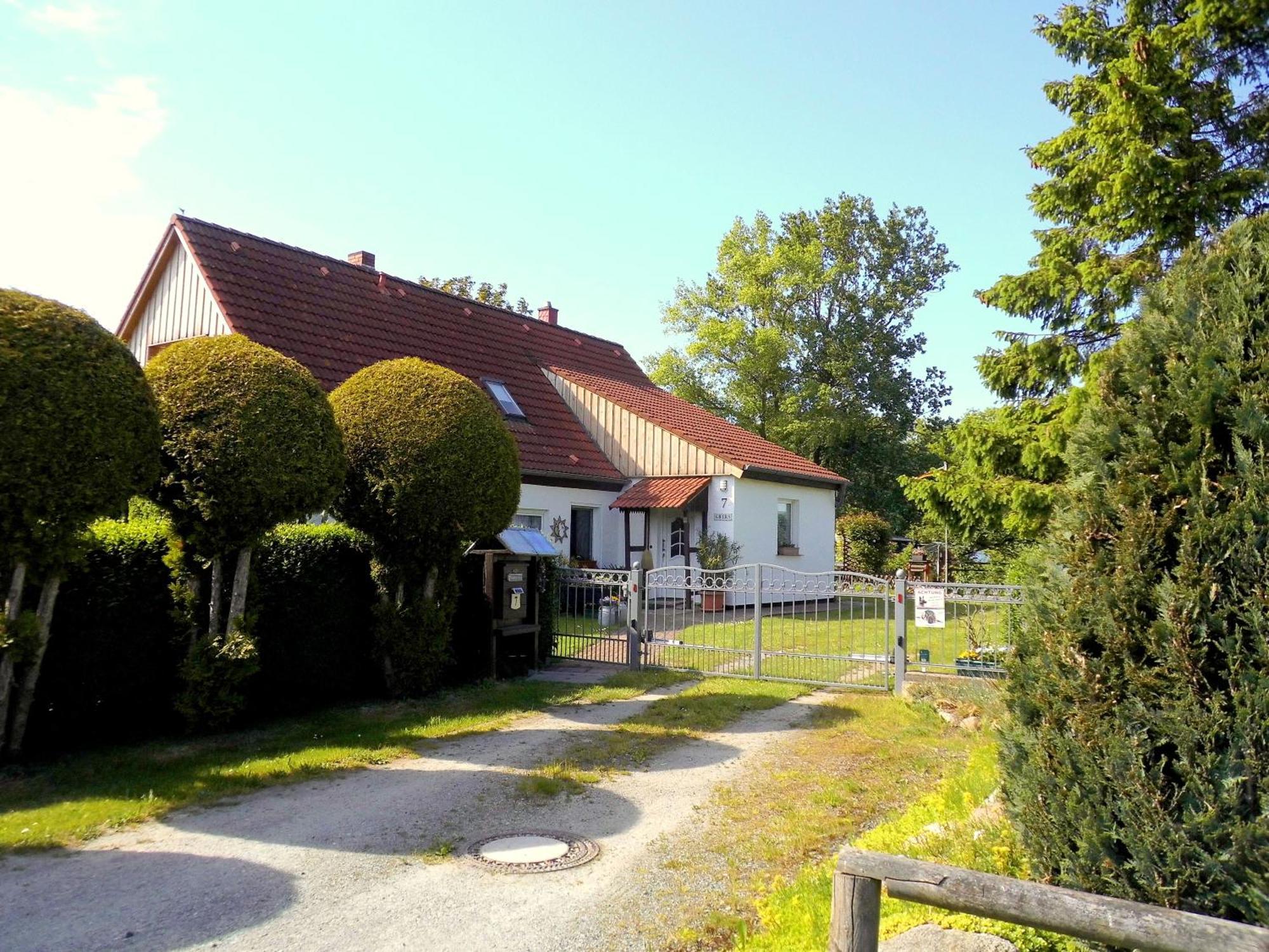 Bungalow Und Ferienwohnung Auf Ruegen Kluis Eksteriør bilde